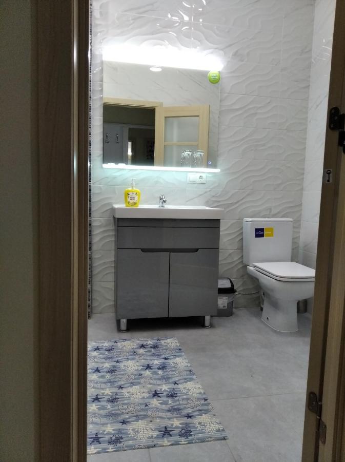 Sky House Exclusive Apartments キシナウ エクステリア 写真