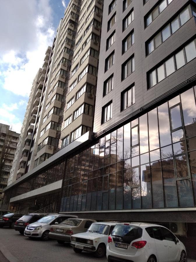 Sky House Exclusive Apartments キシナウ エクステリア 写真